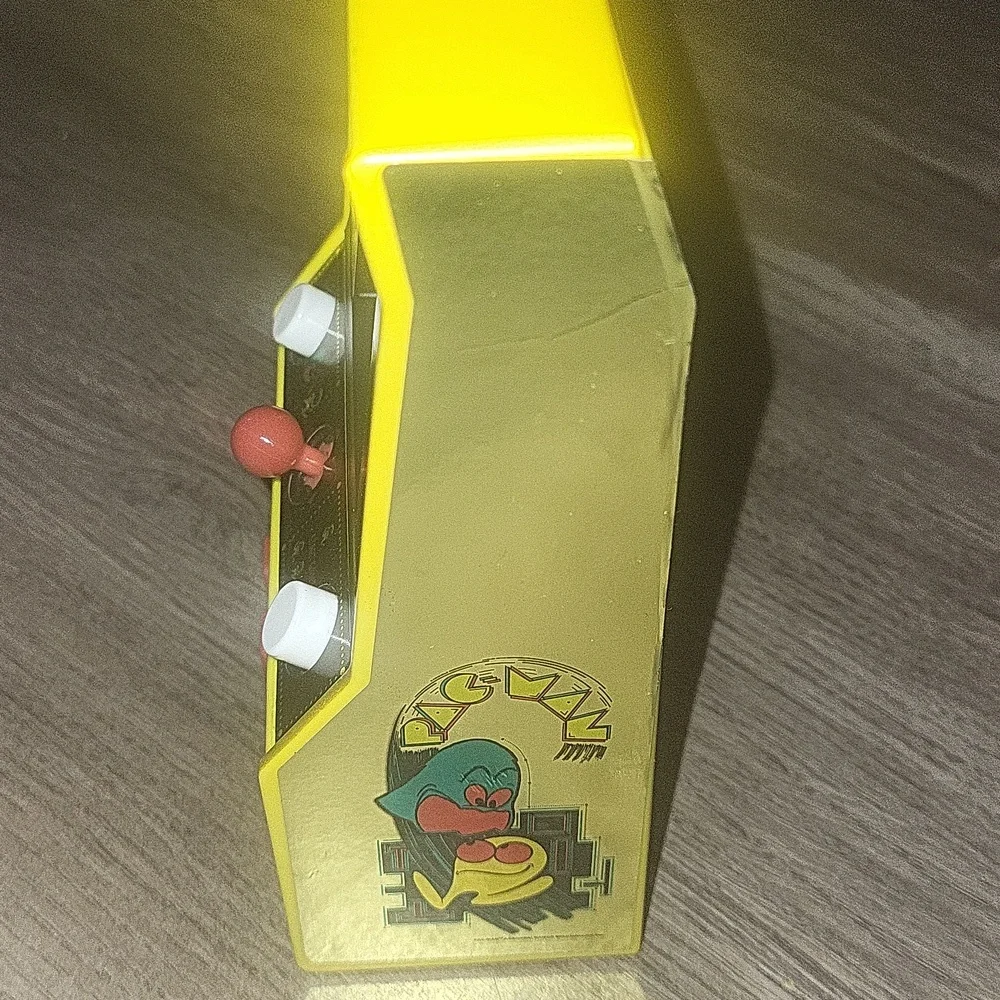 Retro Mini Arcade Game - Yellow Pac Man
